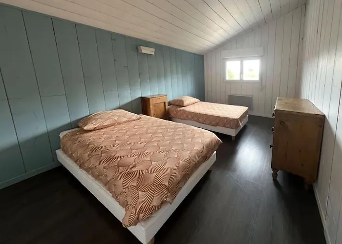 Villa Avec Piscine Proche Du Lac