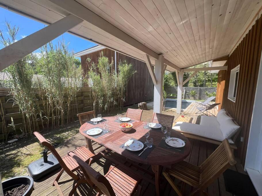 Holiday home Avec Piscine Proche Du *