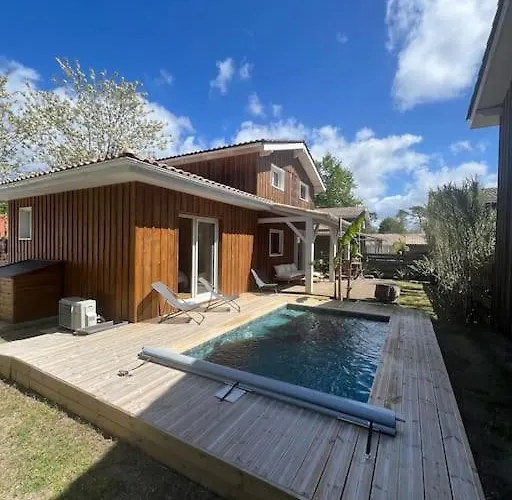 Villa Avec Piscine Proche Du Lac